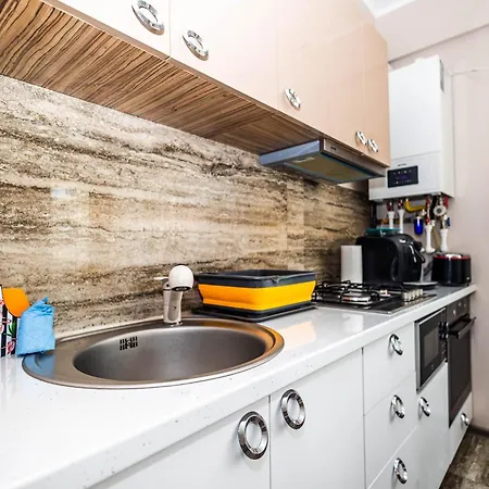 Апартаменты Roberto Deluxe Astoria *