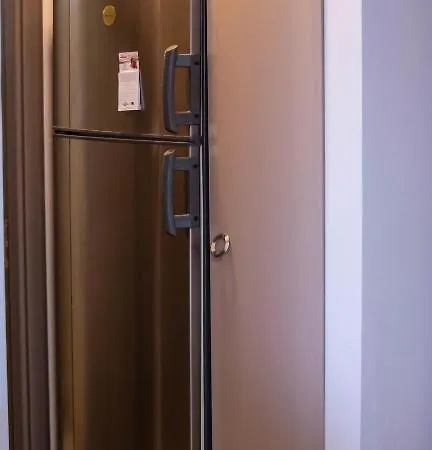Roberto Deluxe Astoria Apartment Navodari