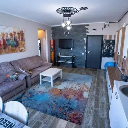 Apartment Roberto Deluxe Astoria Navodari