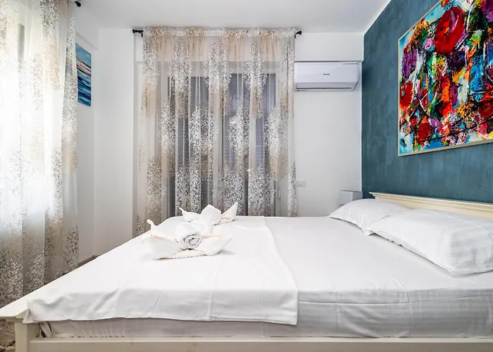 Roberto Deluxe Astoria Lägenhet